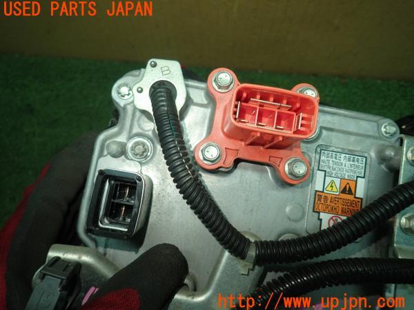 3UPJ=16270582]MIRAI(ミライ)(JPD10)FCウォーター&ハイドロジェンポンプインバーターASSY G9A80-62010 中古_m3
