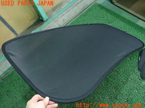 3UPJ=16320640]レクサス RX270(AGL10W L10W系)サンシェード 日よけ リアガラス クォーター 中古_m4
