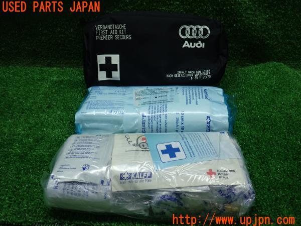 3UPJ=16420640]アウディ TT 2.0TFSI(FVCHH)純正 ファーストエイドキット 中古_m0