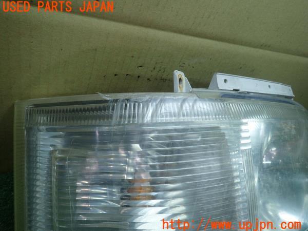3UPJ=16480561]ハイエースバン(KDH205V 1型)純正 ヘッドライト 社外LED 中古_m1