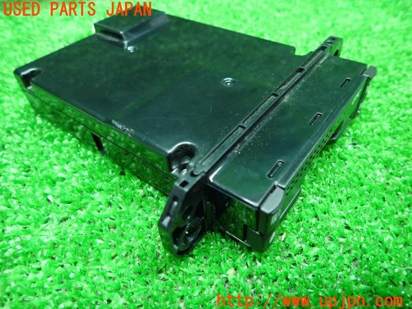 3UPJ=16760503]クラウンハイブリッド アニバーサリーエディション(GWS204 200系)ビルトイン ETC車載器 86980-48010 中古_m4