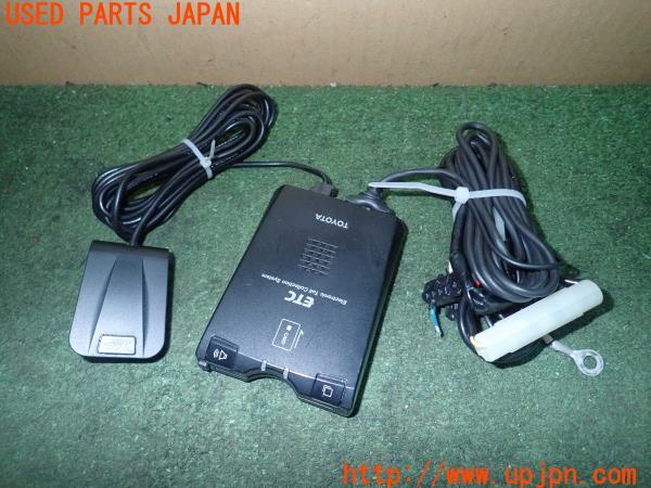 3UPJ=16780503]FJクルーザー(GSJ15W)トヨタ純正 08686-00242 ETC車載器 中古_m0
