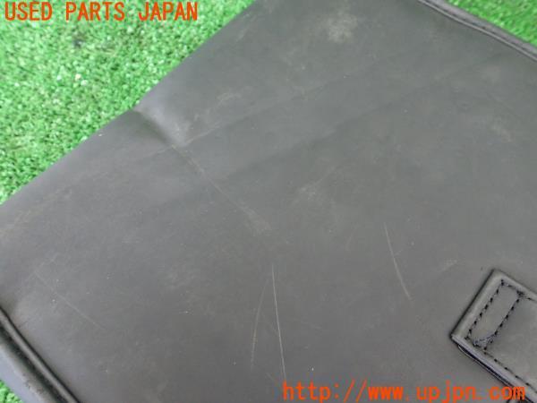 3UPJ=16920802]アウディ・Q7(4LBHKS)取扱説明書 取説 車両マニュアル 中古_m4