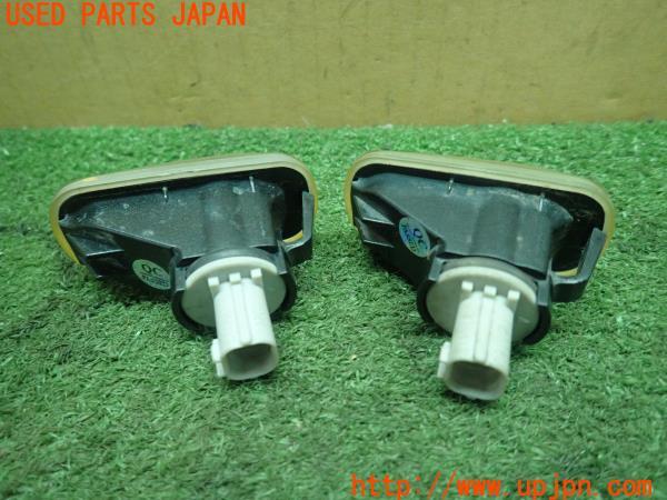 3UPJ=16960514]インテグラ タイプR(DC5)前期 社外 サイドマーカー シーケンシャル 中古_m2