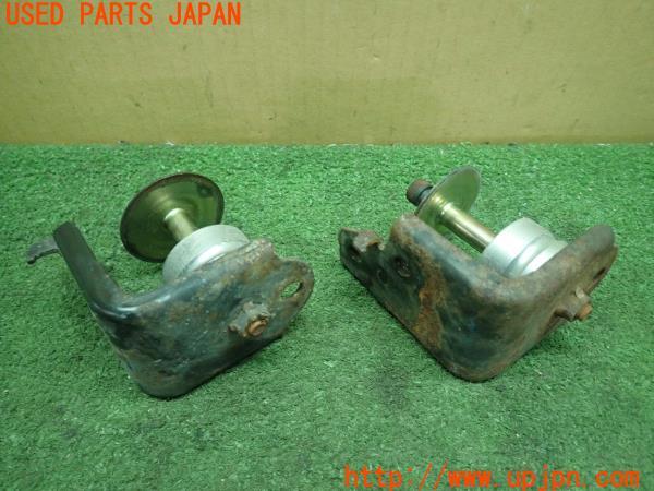 3UPJ=16980112]ランクル100(HDJ101K)前期 ZEAL? ラジエタースペーサー 中古_m2