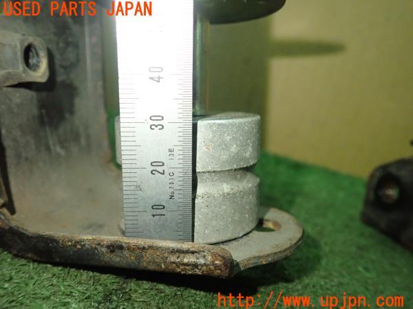 3UPJ=16980112]ランクル100(HDJ101K)前期 ZEAL? ラジエタースペーサー 中古_m3