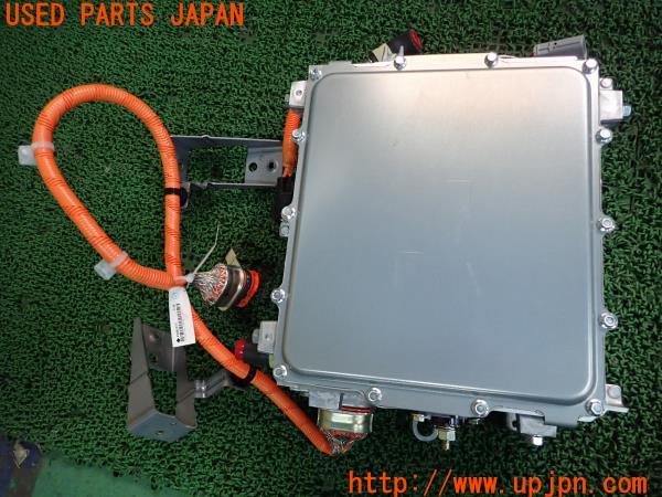 3UPJ=17000525]アウトランダーPHEV(GG3W)後期 DC/DCコンバーター W005T70272/18Z07 0159 中古_m3