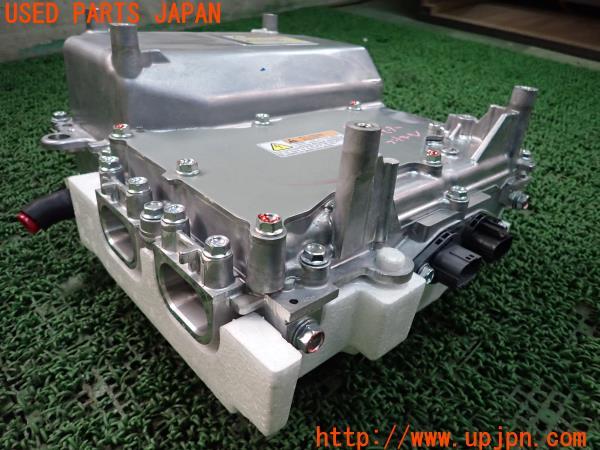 3UPJ=17000579]アウトランダー(GG3W)リアモーター コントロールユニット 9410A163/MA26813332 EVモーター 中古_m1