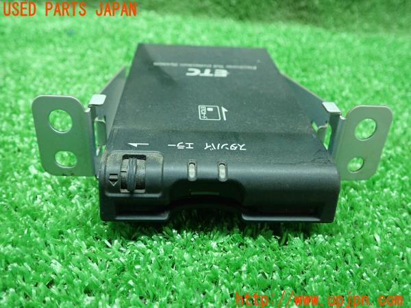 3UPJ=17020503]キャラバン バン(VW2E26 E26)Panasonic パナソニック ETC車載器 CN-EN02J2JT 中古_m3