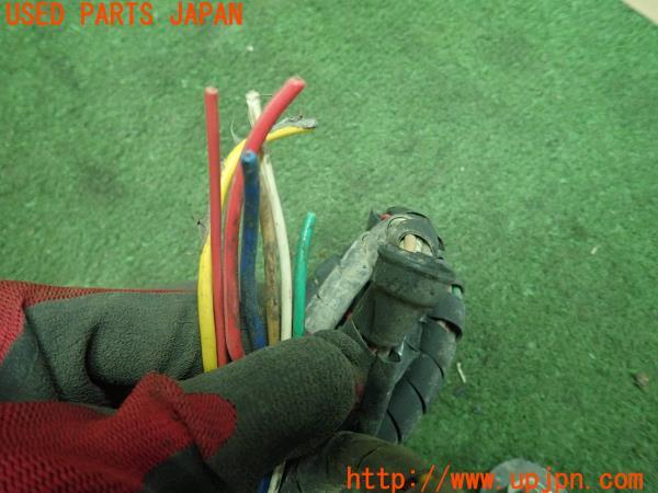 3UPJ=17270579]ランクル70(HZJ77V(改))中期 社外 ヒッチコンセント 7ピン 中古_m2