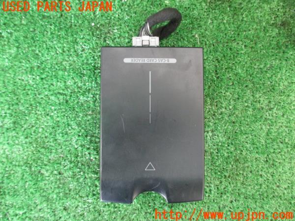 3UPJ=17610549]ポルシェ パナメーラ 4S(970M48A)純正 カードリーダー 中古_m3