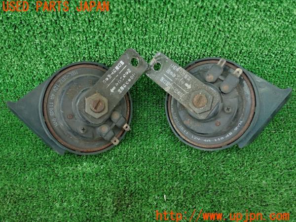 3UPJ=17710563]ランドクルーザー100(UZJ100W)Mitsuba ミツバ ALPHA ホーン MBH-2E11 MBL-2E12 中古_m1
