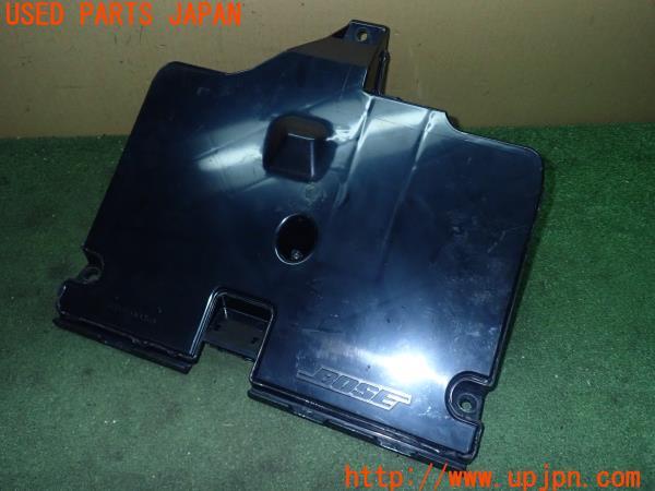 3UPJ=18040531]マセラティ クアトロポルテ(MQPG)純正 BOSE 67071100 サブウーハー 中古_m2