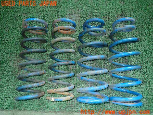 3UPJ=18070412]ランクルプラド(KZJ78W)後期 社外 コイルスプリング 中古_m1