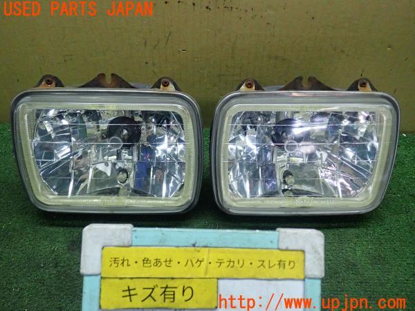 3UPJ=18070561]ランクルプラド(KZJ78W)後期 社外 ヘッドライト H4 中古_m0