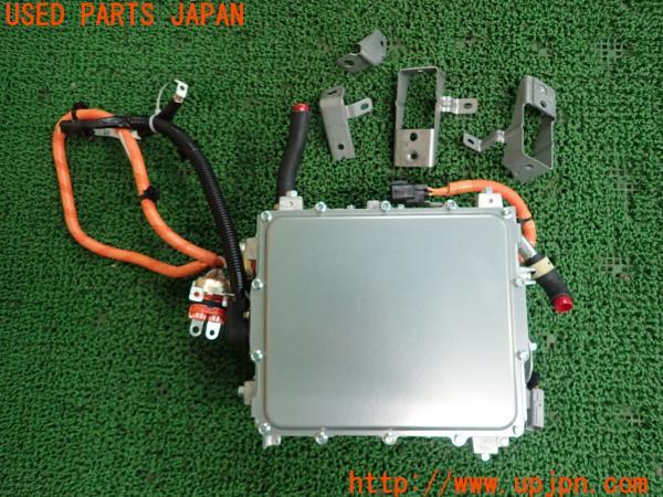 3UPJ=18080542]アウトランダーPHEV(GG3W)後期 純正 DC/DCコンバーター W005T70272/20306 0231 中古_m3