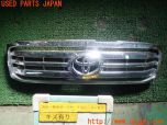 3UPJ=18470047]ランドクルーザー100(UZJ100W)前期 UNCLE 725B2 FJ100 フロントグリル メッキ 中古_s0