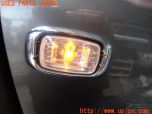 3UPJ=18470530]ランドクルーザー100(UZJ100W)前期 CGC 3166C サイドマーカー 中古_s4