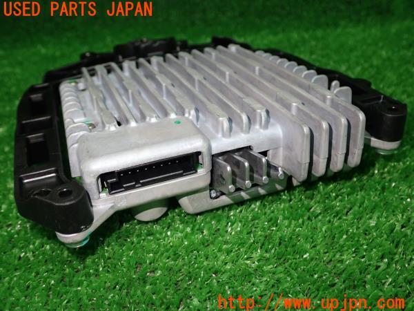 3UPJ=18740560]テスラ モデルS 85(SL1SA)単眼カメラ 1038482-99-H 中古_m3