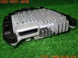 3UPJ=18740560]テスラ モデルS 85(SL1SA)単眼カメラ 1038482-99-H 中古_s3