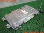 3UPJ=18740579]テスラ モデルS 85(SL1SA)リアジャンクションボックス 1021154-02-J 中古_s0