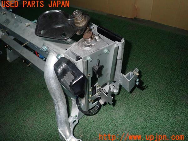 3UPJ=18850719]ポルシェ 911(99666K)前期 純正 99658031101 ロールオーバーバー③ 中古_m3