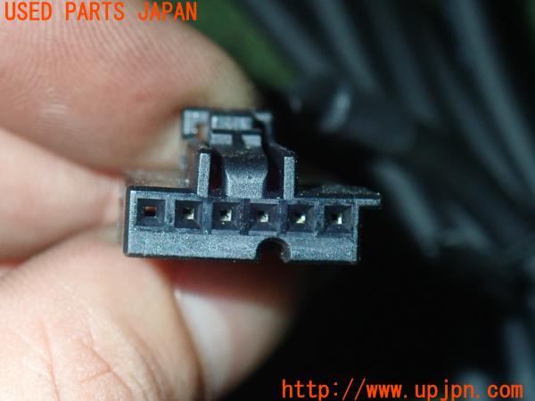 3UPJ=18920549]ベンツ A180(176042 W176)純正 VICSアンテナ 中古_m3