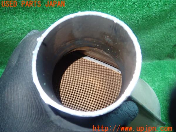 3UPJ=19260159]BMW 523d(FW20 F10)後期 純正 8515027 触媒 中古_m4