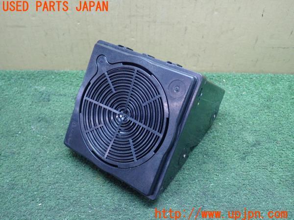 3UPJ=19320535]アウディ Q4 スポーツバック e-tron(FZEBJ)純正 89A 035 335 MEB ESOUND ONEBOX サウンドワンボックス スピーカー 中古_m0