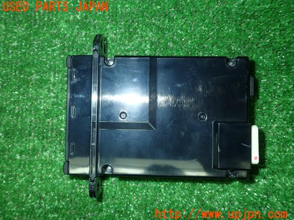 3UPJ=19350503]クラウンハイブリッド(GWS204 200系)後期 純正 ビルトインETC車載器 86980-48010 本体のみ 中古 _m1