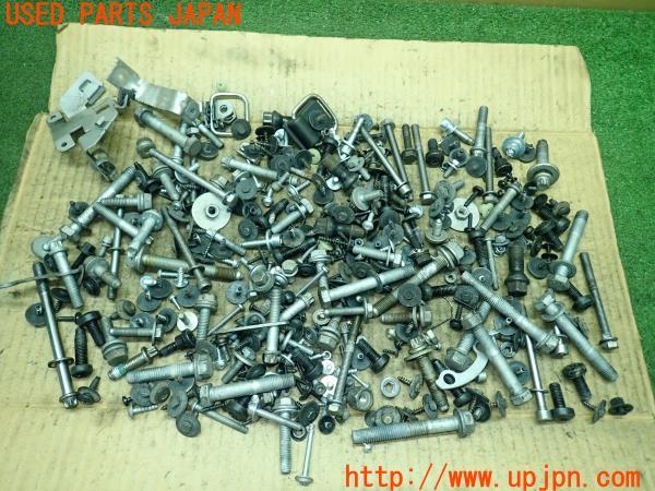 3UPJ=19520720]BMW M5(FV44M F10)ネジ・ナット・ステー類 セット ジャンク_m0