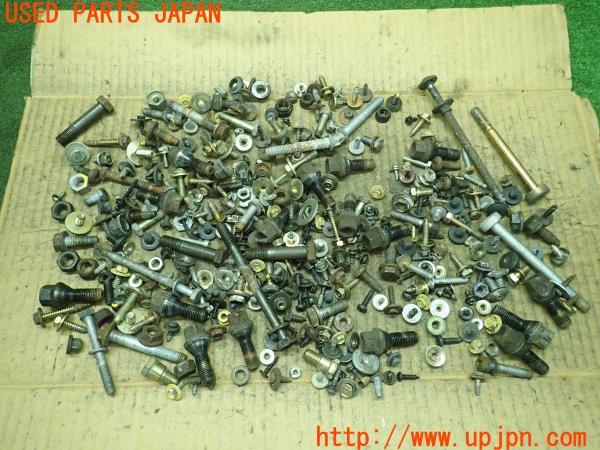 3UPJ=19590720]BMW Z3 ロードスター(CL20 E36/7)後期 ネジ・ナット・ステー類 セット ジャンク_m0