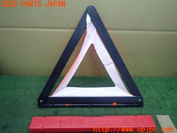 3UPJ=19620640]BMW X3(WX30 F25)純正 6770487 三角表示板 中古_m1