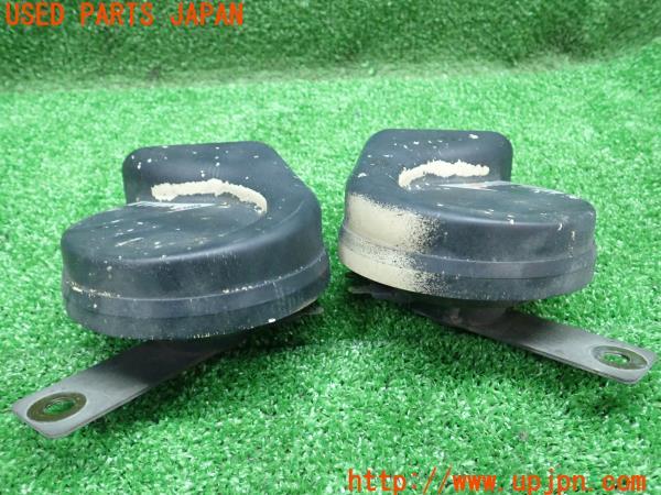 3UPJ=19630563]ハイラックスサーフ(KDN185W)後期 MITSUBA ミツバ ホーン 中古_m2