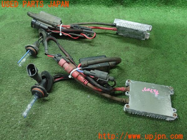 3UPJ=19910558]ランクル100(UZJ100W)前期 社外 HIDキット フォグランプ 中古_m0