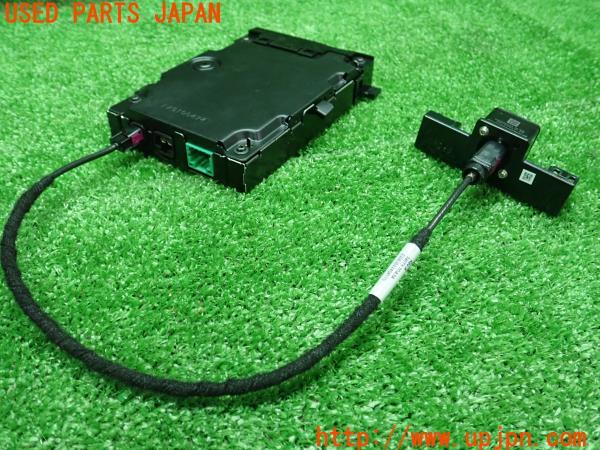 3UPJ=19960552]セレナ ｅ-POWER XV(GC28)Panasonic パナソニック CY-VN7CJ0AD バックカメラ 中古_m1