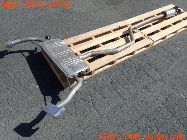 3UPJ=20300152]ベンツ CLA180(117342 C117)純正 マフラー 中古 【引取限定】_m0