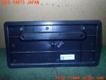 3UPJ=20420001]テスラ モデル3(3L13)純正 1531452-00-A ナンバーフレーム ホルダー 中古_s1