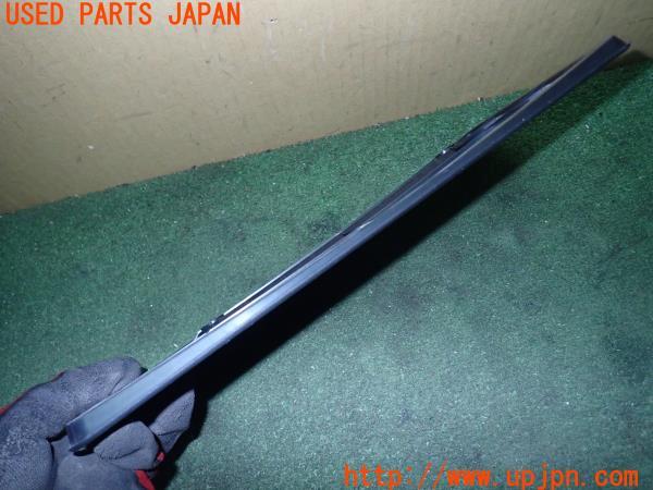 3UPJ=20420001]テスラ モデル3(3L13)純正 1531452-00-A ナンバーフレーム ホルダー 中古_m3