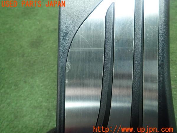 3UPJ=20460627]BMW 523i ツーリング(XL20 F11)M performance フットレスト 中古_m2