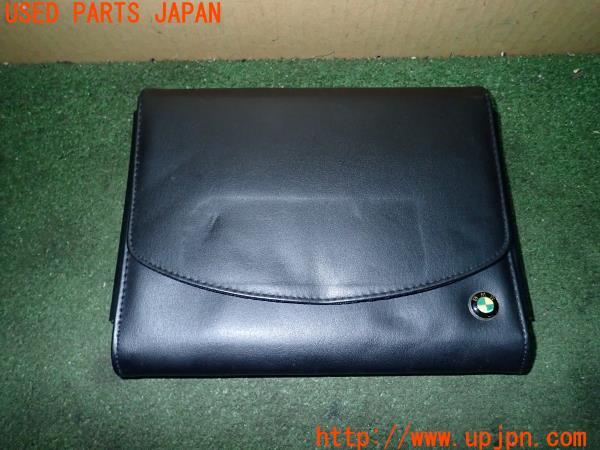 3UPJ=20460801]BMW 523i ツーリング(XL20 F11)取説ケース マニュアルケース 車検証入れ 中古_m0
