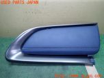 3UPJ=20470652]アクア(MXPK11)純正 グローブボックス 中古_s0