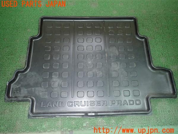 3UPJ=20480634]ランクルプラド(TRJ150W)前期 純正 ラゲッジマット 7人乗り用 中古_m0