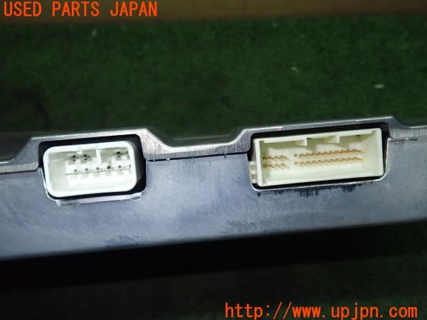 3UPJ=20510580]プリウスPHV(ZVW52)前期 純正 894B0-47010 ソーラエネルギコントロール ユニット 中古_m3
