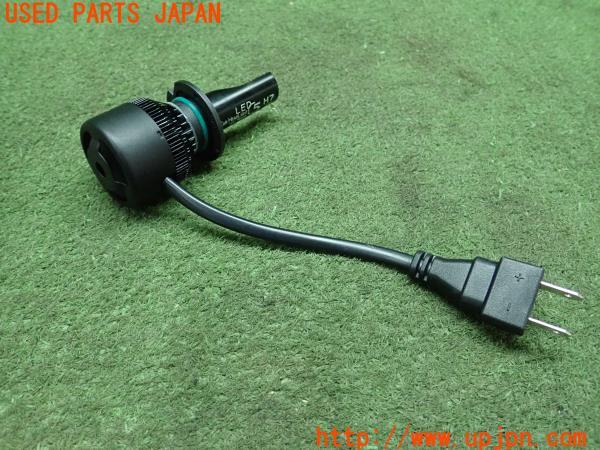 3UPJ=20650505]ランクル200系(URJ202W)社外 LEDバルブ 中古_m1