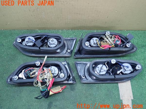 3UPJ=20680547]アルファロメオ 156GTA(932AXB)SONAR ソナー SK3721 AR15698 テールランプ 中古_m1