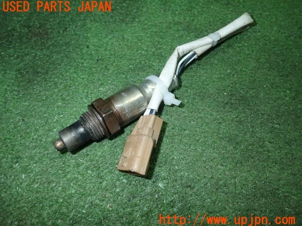 3UPJ=20840542]セレナ(HFC27)純正 H8201575684 O2センサー 中古_m0