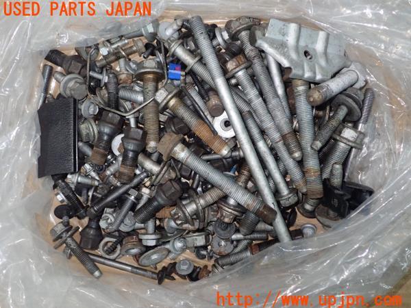 3UPJ=20920720]BMW・X5(ZW30S)ネジ・ナット・ステー類 ジャンク_m0