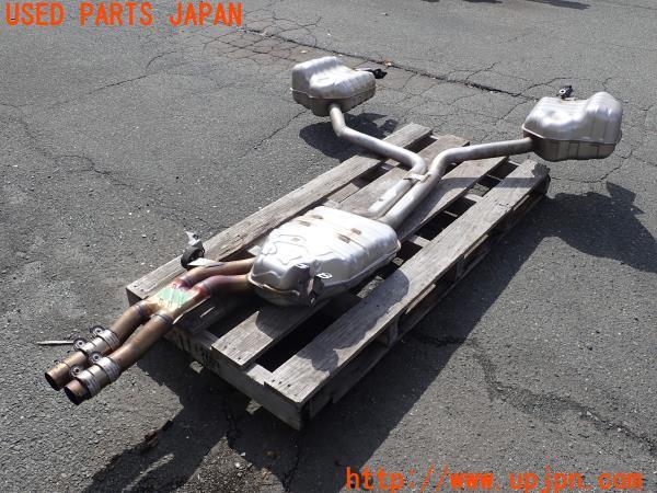 3UPJ=20960152]アウディ A7 スポーツバック(4GCREC 4G8系)純正 マフラー 中古 【引取限定】_m0