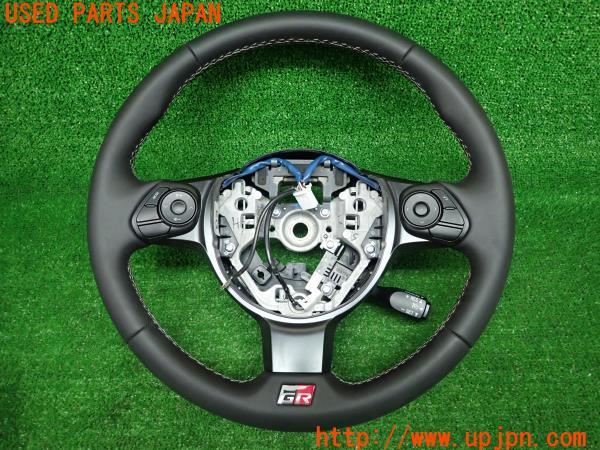 3UPJ=20980617]GR86 RZ(ZN8)純正 ステアリングホイール 中古_m0